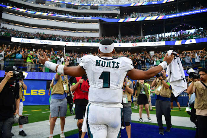 Jalen Hurts walks off the field a winner again and is now 22-1 in his last 23 regular-season starts
